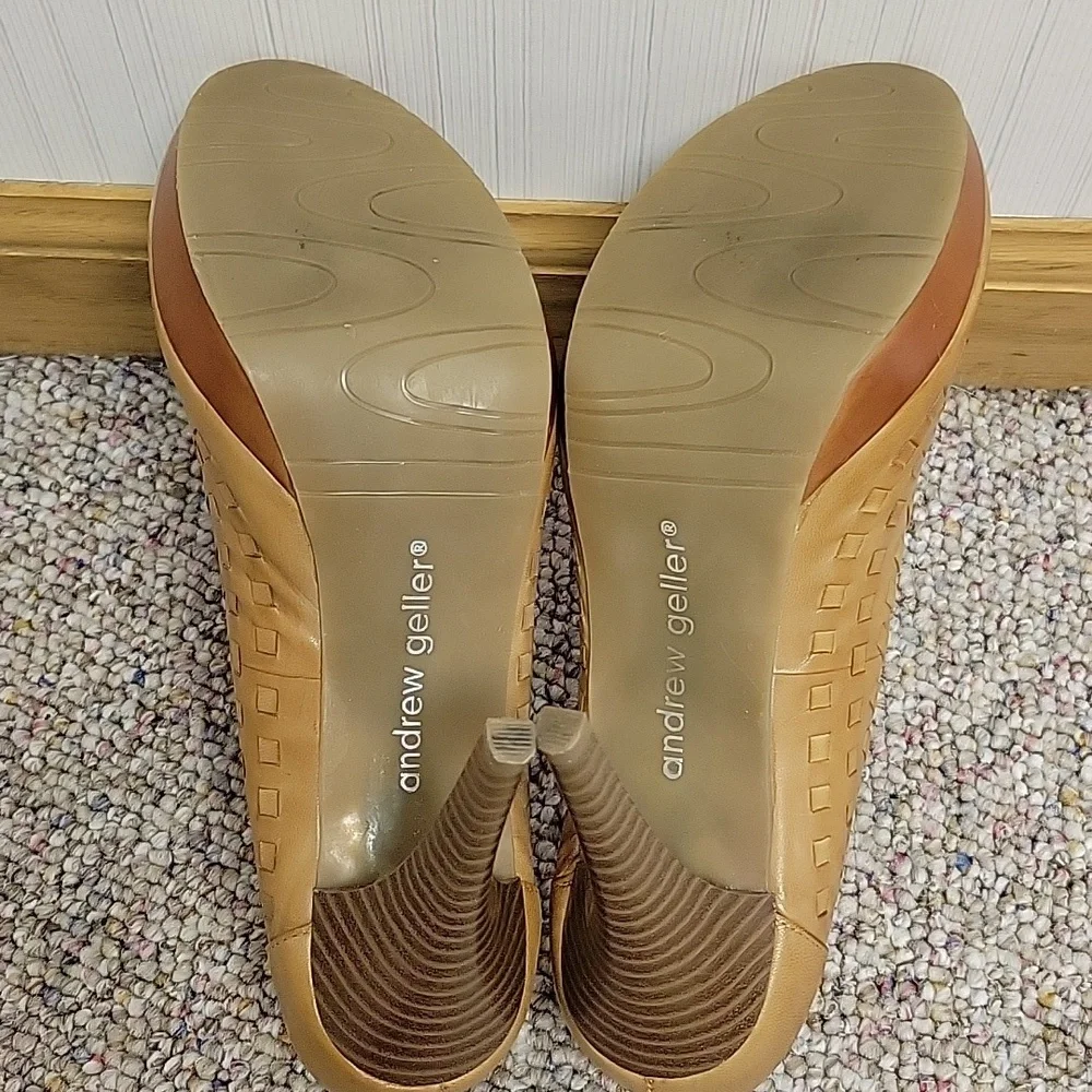 Andrew Geller Tan Textured Knot Platform Heels 7.5 Office Career Business - Picture 5 of 8